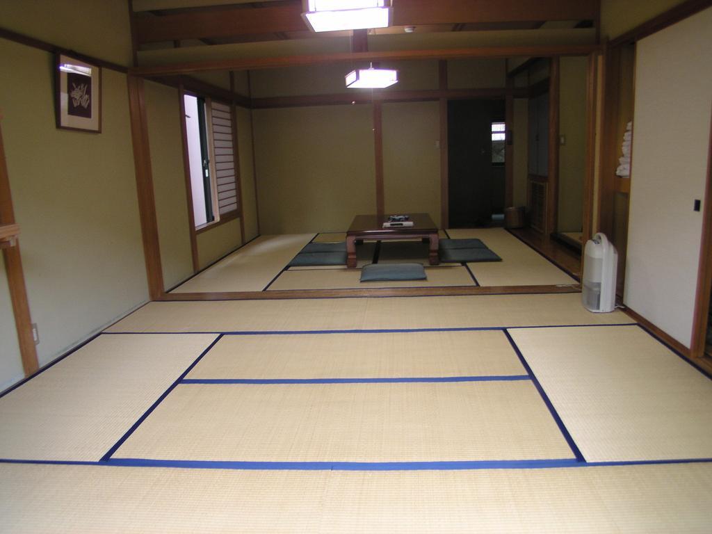 Irorino Yado Sankichi Hotel Izu  Buitenkant foto