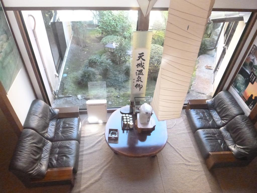 Irorino Yado Sankichi Hotel Izu  Buitenkant foto