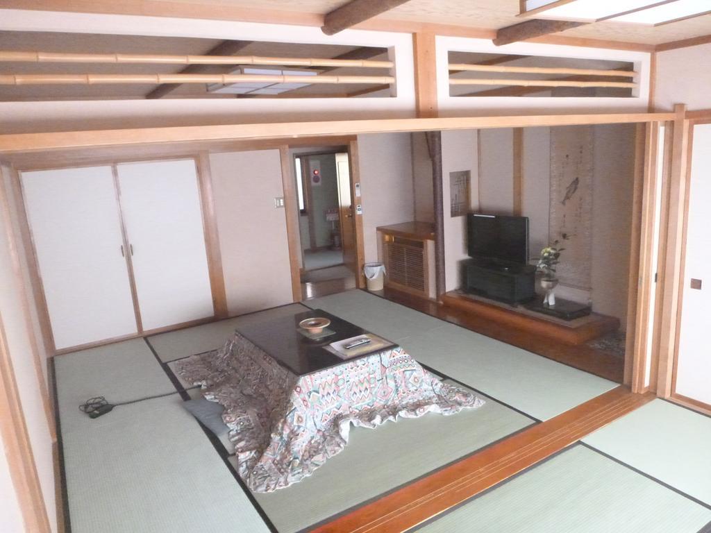 Irorino Yado Sankichi Hotel Izu  Buitenkant foto