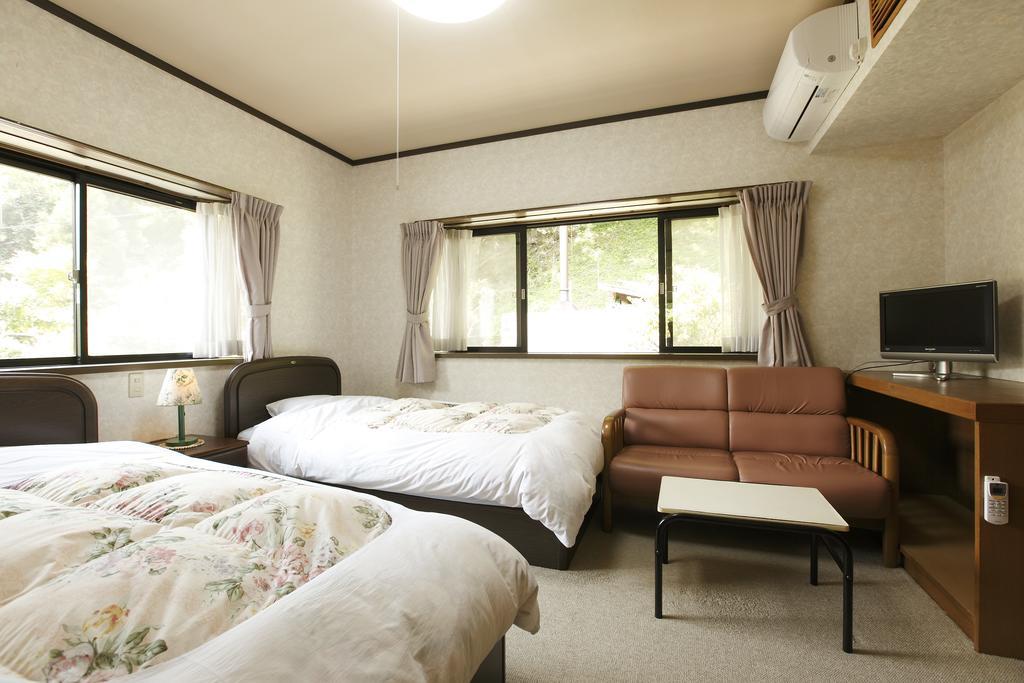 Irorino Yado Sankichi Hotel Izu  Buitenkant foto