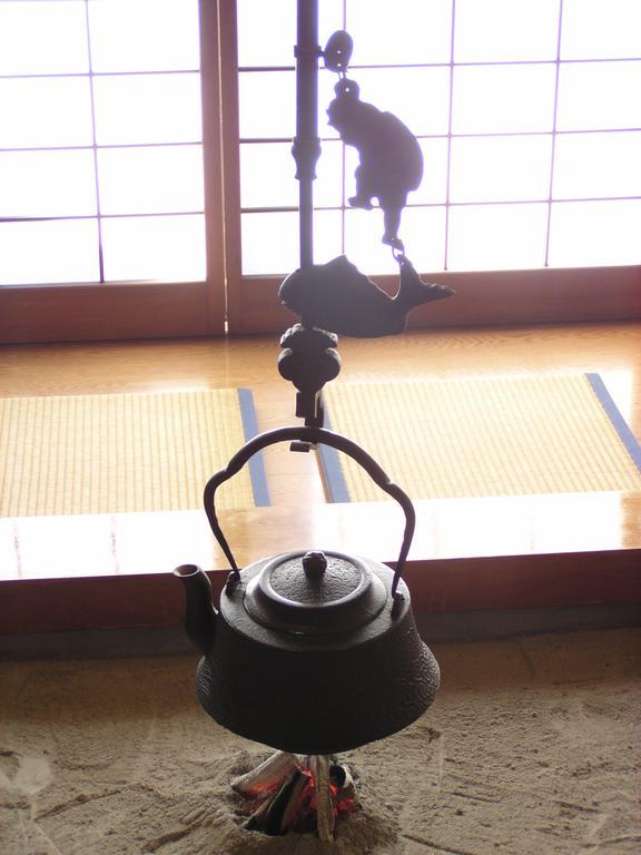 Irorino Yado Sankichi Hotel Izu  Buitenkant foto